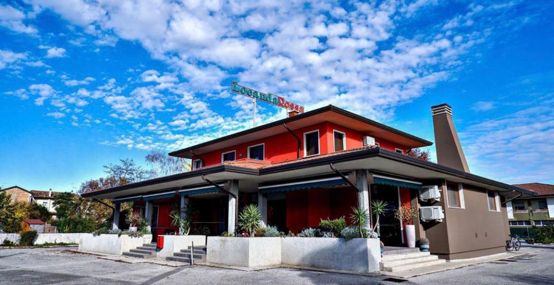 Locanda Rossa Hotel Romans di Varmo Exterior foto